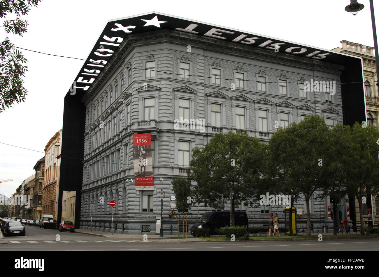 House of Terror Museum. Dedicated to the fascist and communist regimes in Budapest at 20th century. Located in the old police station. Exterior. Budapest. Hungary. Stock Photo