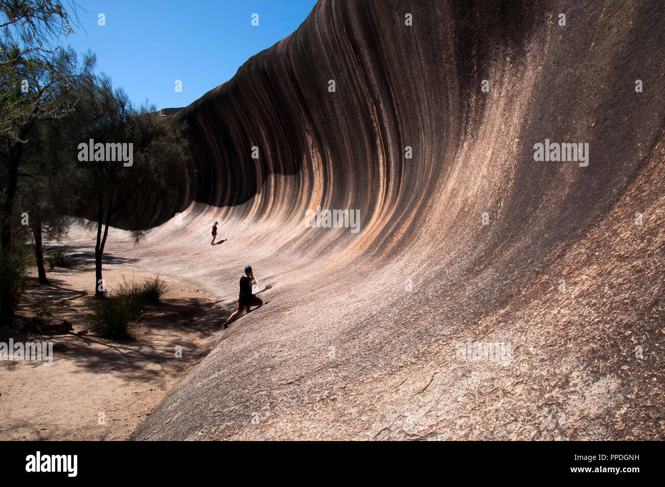 Giant wave rock australia hi-res stock photography and images - Alamy