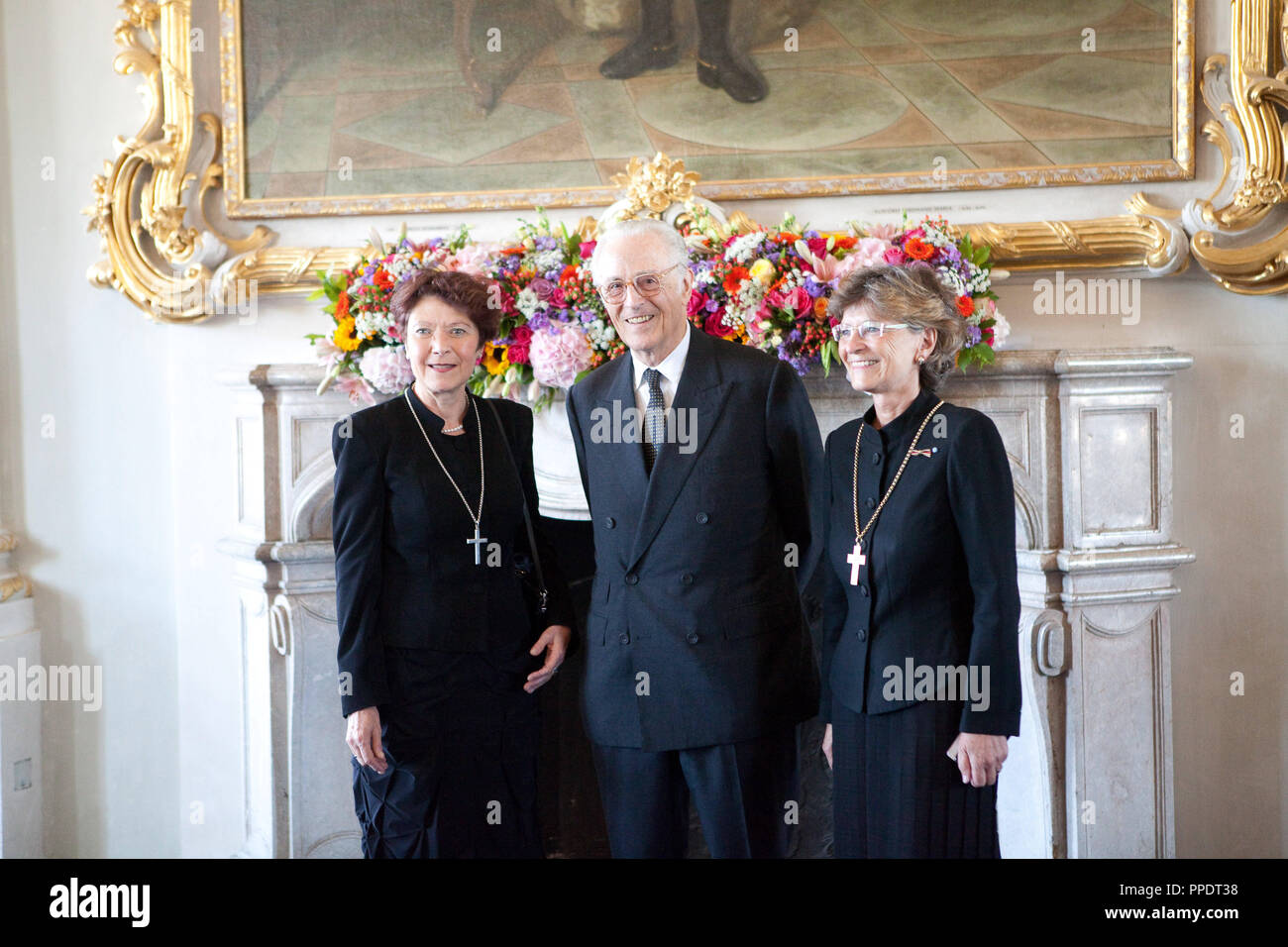 Regional bishop Susanne Breit Kessler (right) congratulates the jubilarian His Royal Highness Franz Duke of Bavaria at the reception on the occasion of his 80th birthday in Schleissheim Palace. Stock Photo