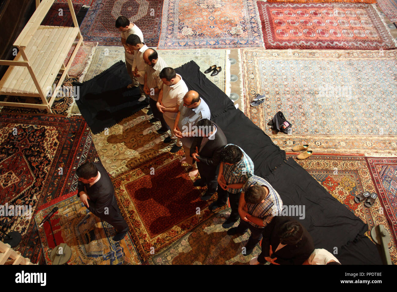 Rituals In Islam Five pillars of islam hi-res stock photography and images - Alamy
