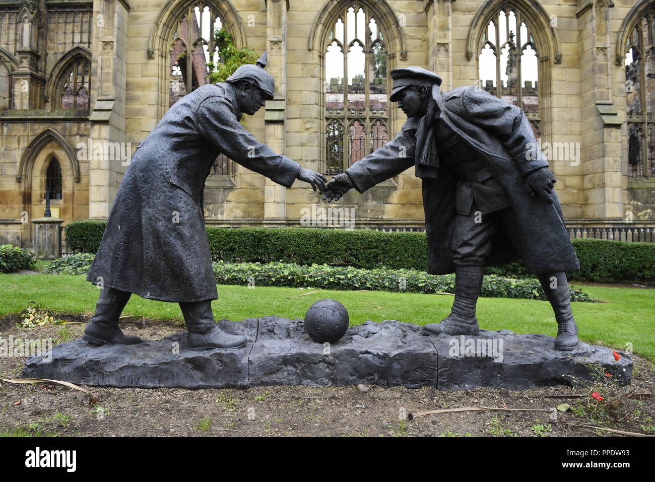 Truce by Andy Edwards. A full size bronze sculpture displayed in