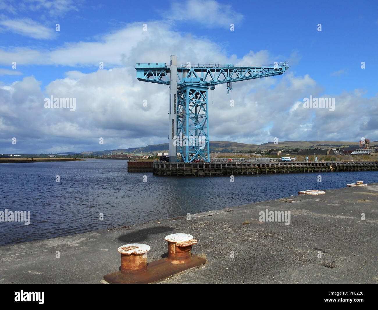 The mighty Titan crane, which was once part of the famous John Brown shipbuilding yard in Clydebank on the River Clyde, has now been renovated and now welcomes tourists to come along and take the lift to the jib and walk along admiring the wonderful views from there, In Glasgow. Stock Photo