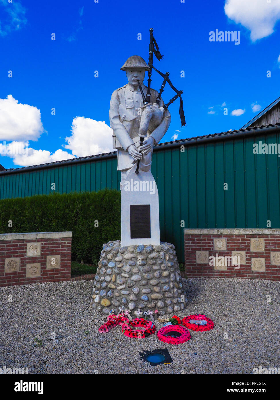 The Piper's Memorial at Longueval on the Somme battlefield Stock Photo