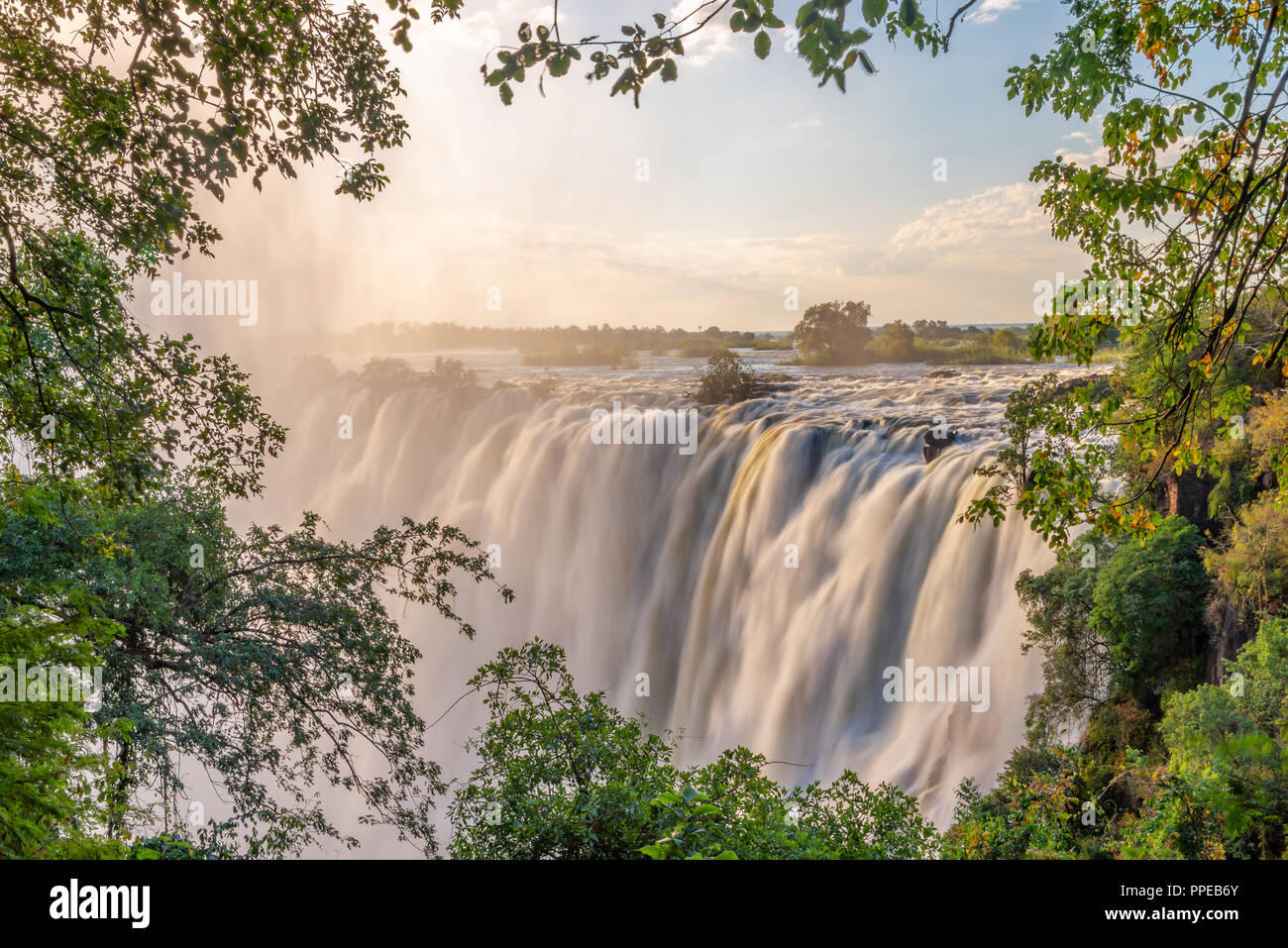 Victoria falls on Zambezi river, between Zambia and Zimbabwe Stock Photo