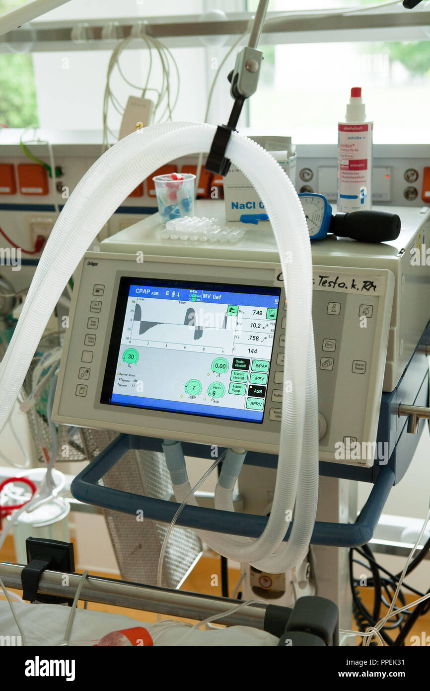 Respiratory device in the weaning unit of the intensive care unit of Klinikum Harlaching. Stock Photo