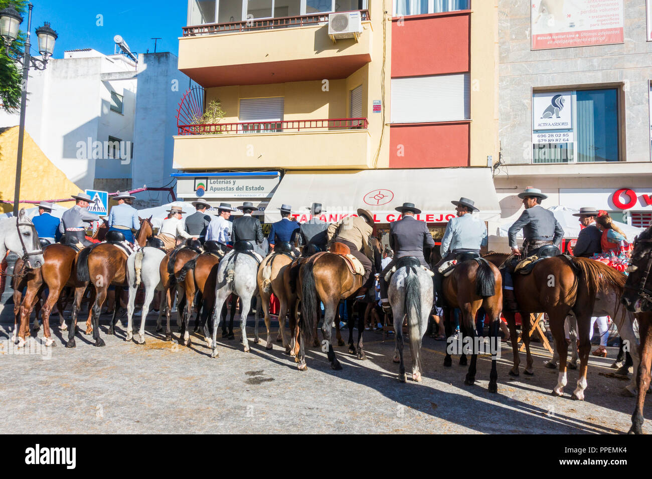 Spanish horsemen lined up hires stock photography and images Alamy