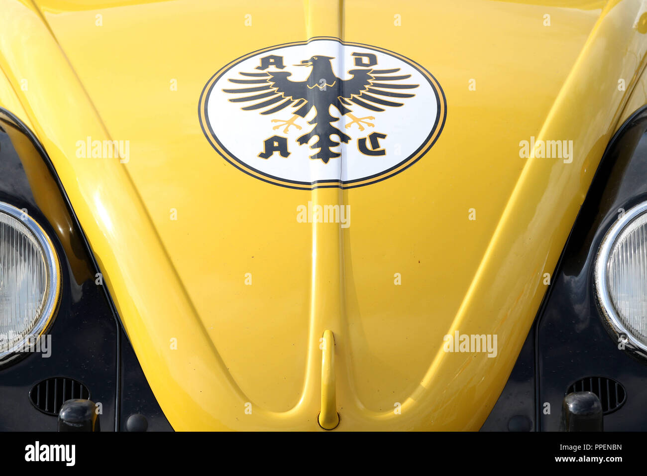 Adac Logo Stock Photos Amp Adac Logo Stock Images Alamy