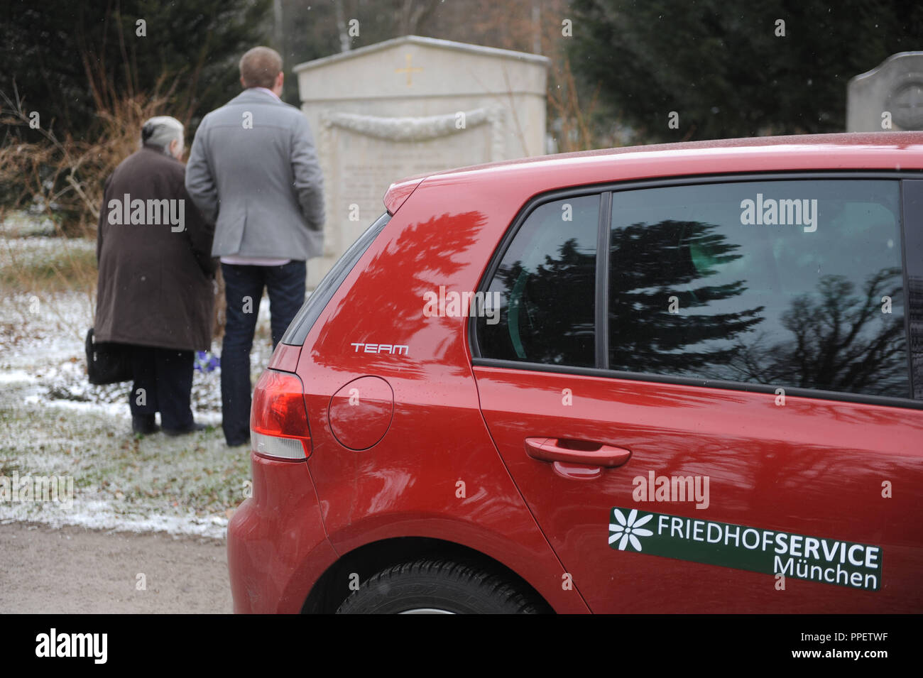 The free cemetery chauffeur service of the Munich-based company 'Vispiron' takes elderly people to the place where their relatives are buried free of charge. Stock Photo