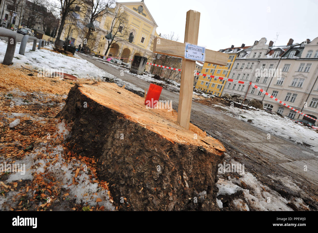 Residents and activists from Robin Wood protest against the cutting ...