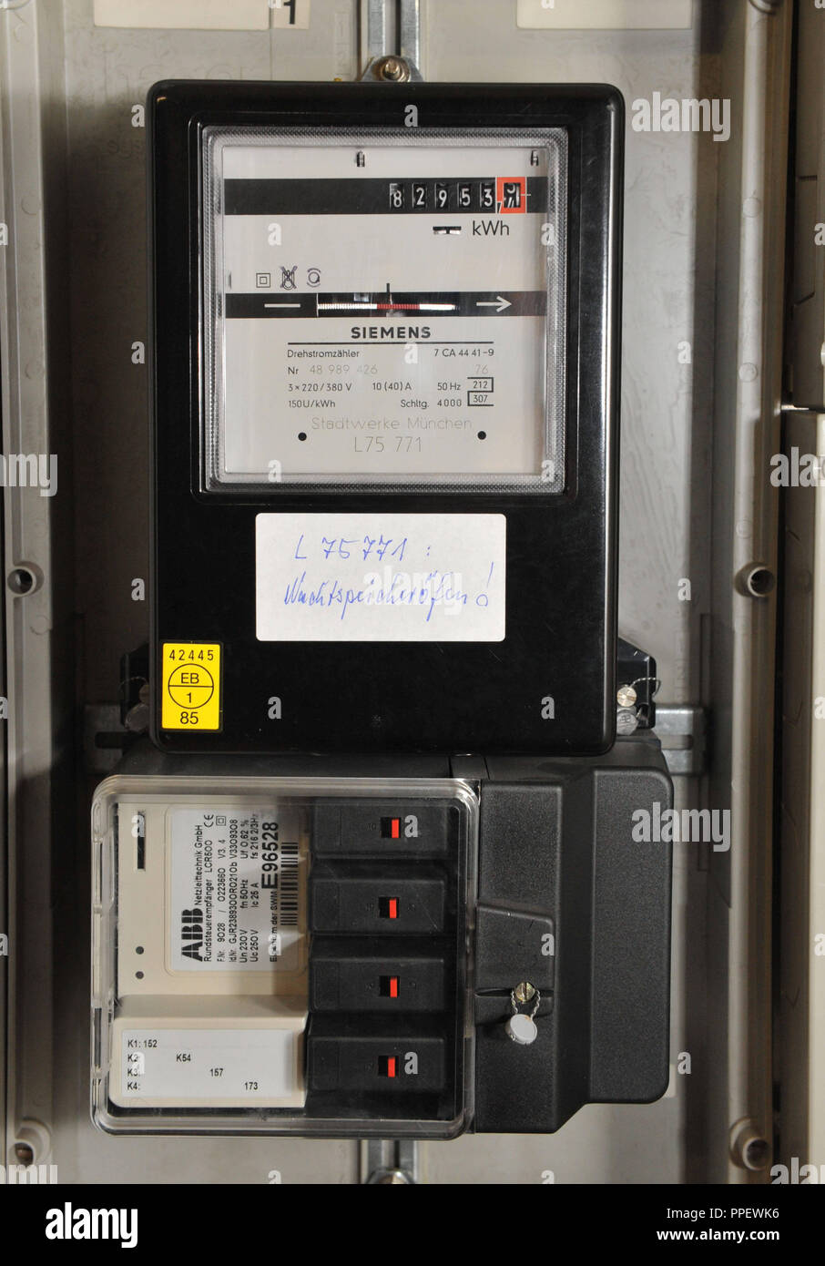 Storage heaters hires stock photography and images Alamy