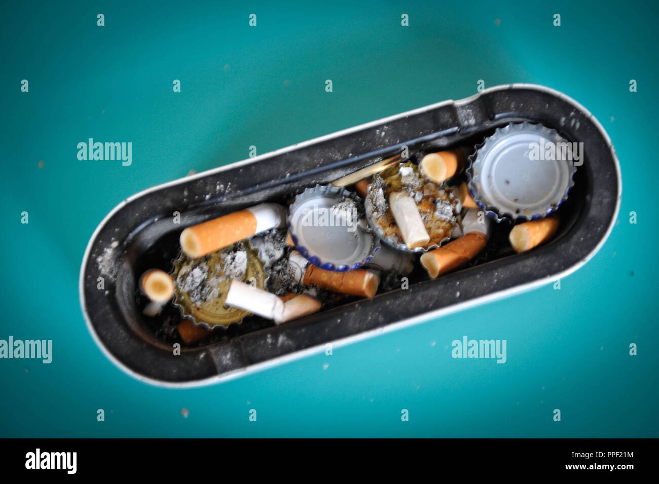 Ashtray And Cigarettes High Resolution Stock Photography and Images Alamy