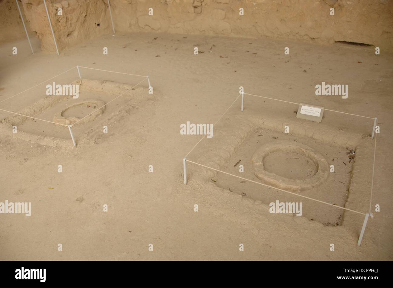 Mycenean Art. Greece. Palace of Nestor, near Pylos. 13001200 B.C