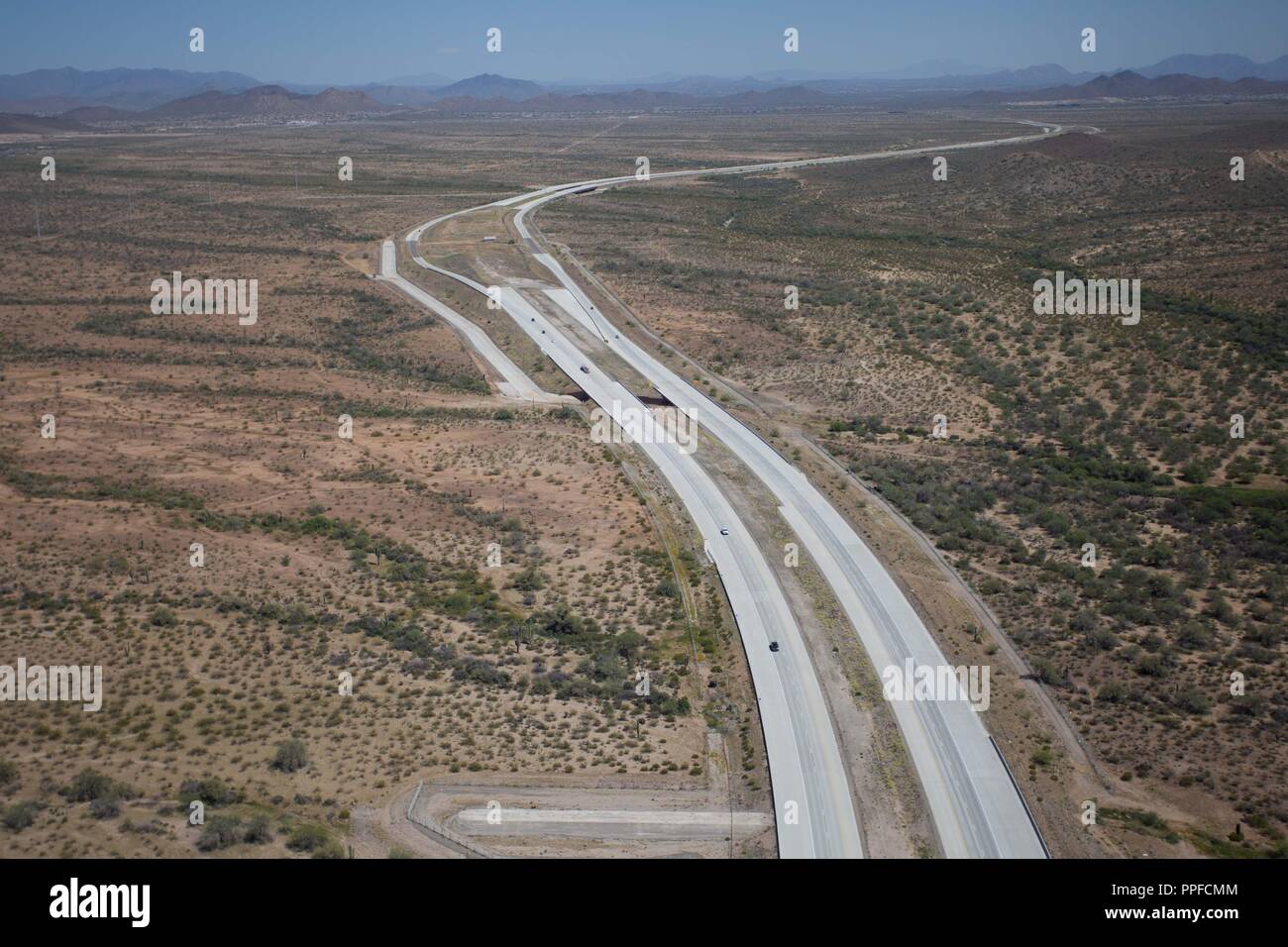 Phoenix Raveway Bridge reeway crossing the city, street, road, urbanity, traffic, traffic ...