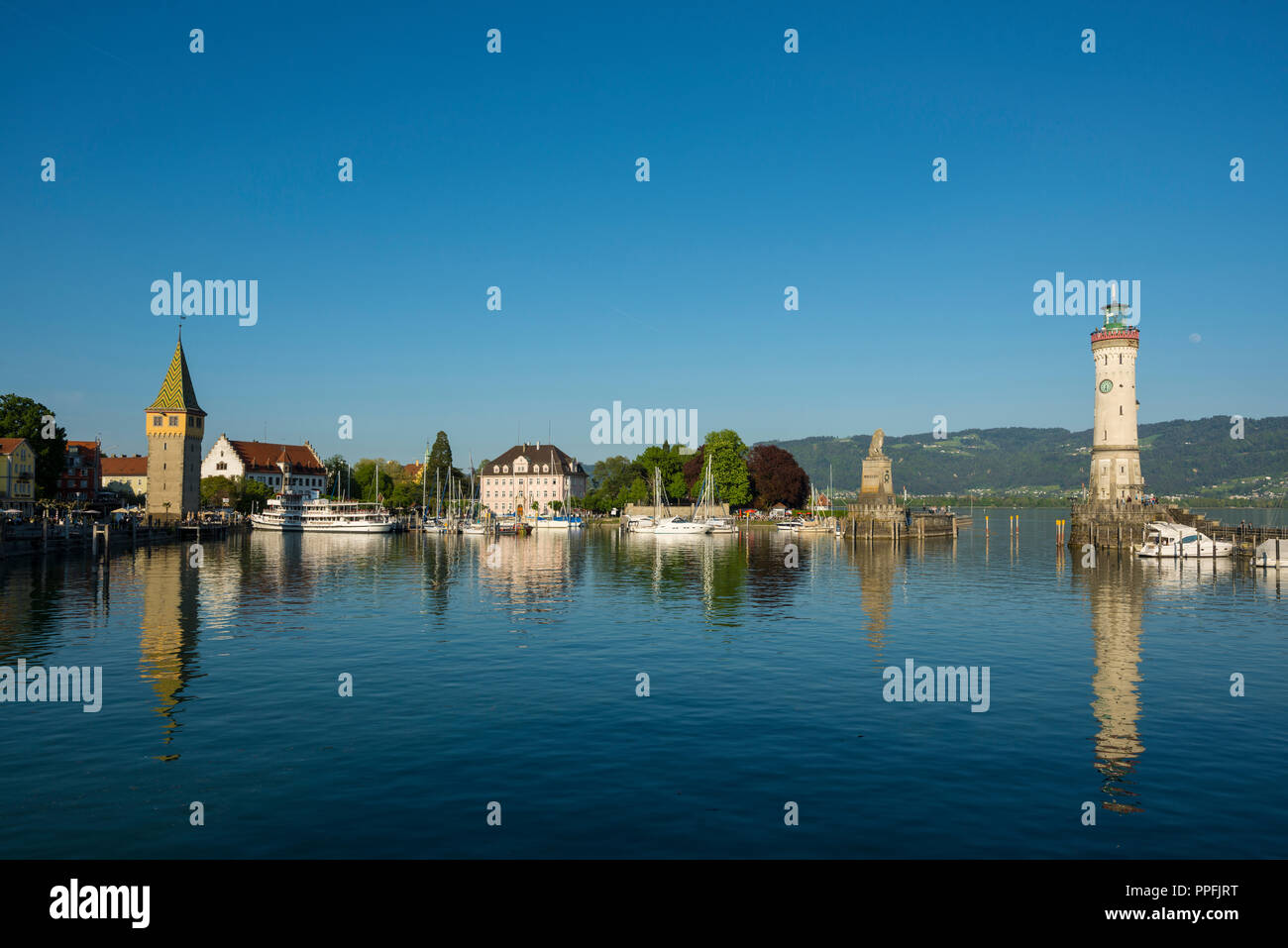 Harbor with Mangturm tower and lighthouse, Lindau, Lake Constance, Bavaria, Germany Stock Photo