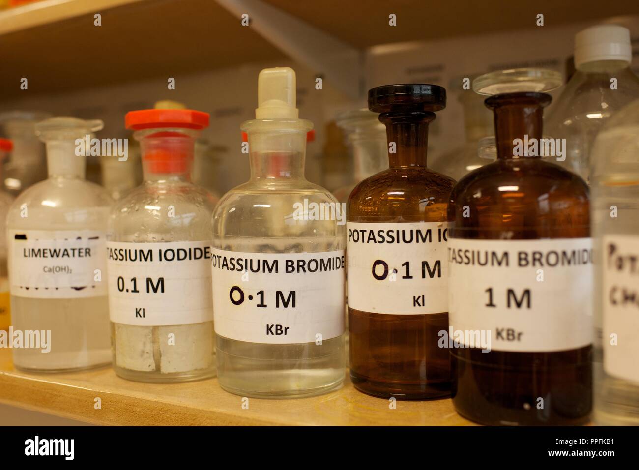 Science school equipment hires stock photography and images Alamy