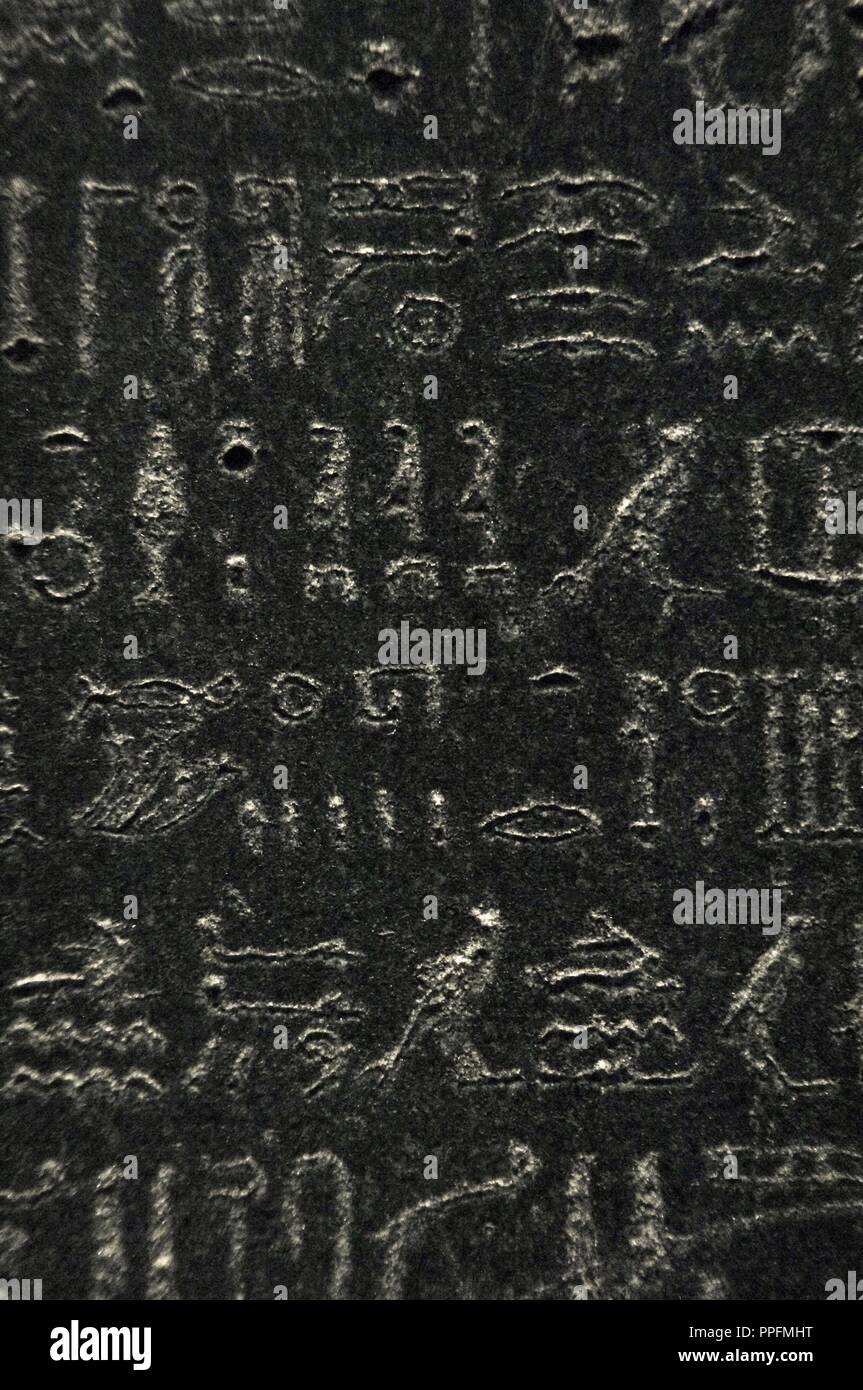 Rosette stone egypt hi-res stock photography and images - Alamy