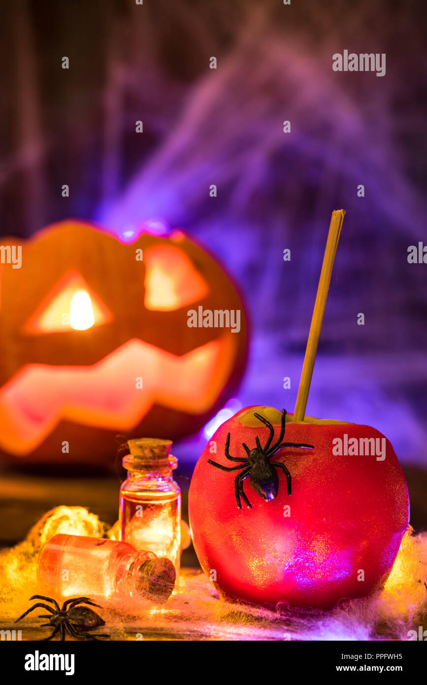 Candy Apple Traditional Halloween Food Stock Photo Alamy