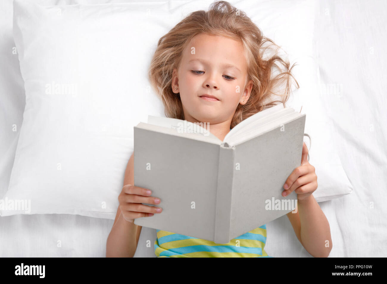Preschooler sleep hires stock photography and images Alamy