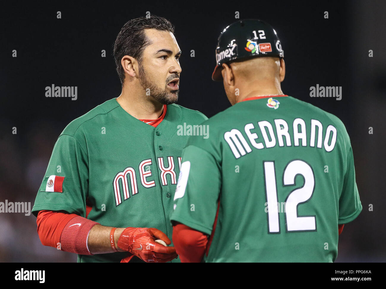 Adrian gonzalez mexico clearance jersey