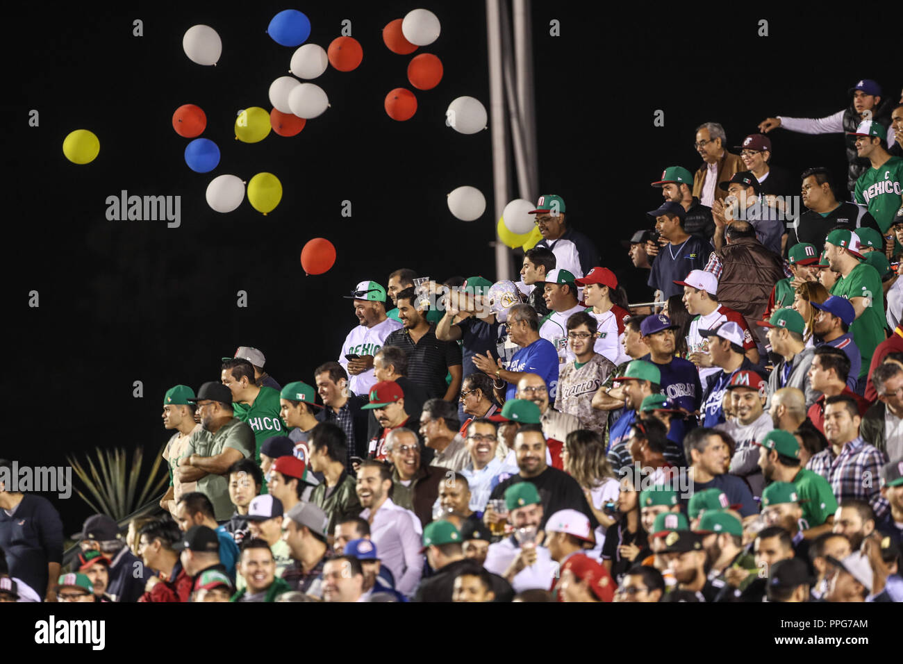 Globos. Aspectos del partido Mexico vs Italia, durante Clásico Mundial de Beisbol en el Estadio de Charros de Jalisco. Guadalajara Jalisco a 9 Marzo Stock Photo