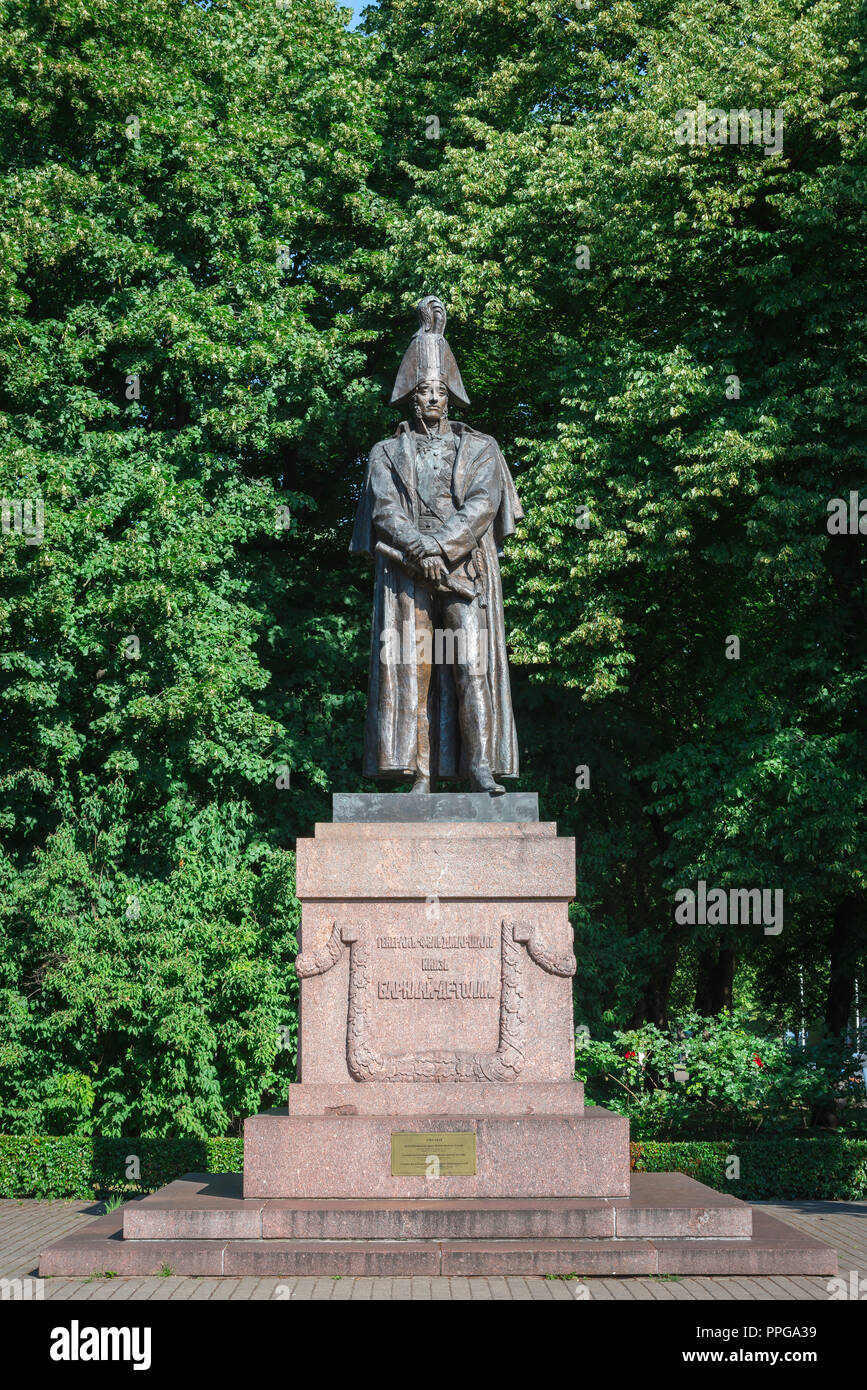 Michael Barclay de Tolly, statue of Russian Field Marshal Michael Andreas Barclay de Tolly in the Esplanade Park in Riga, Latvia. Stock Photo