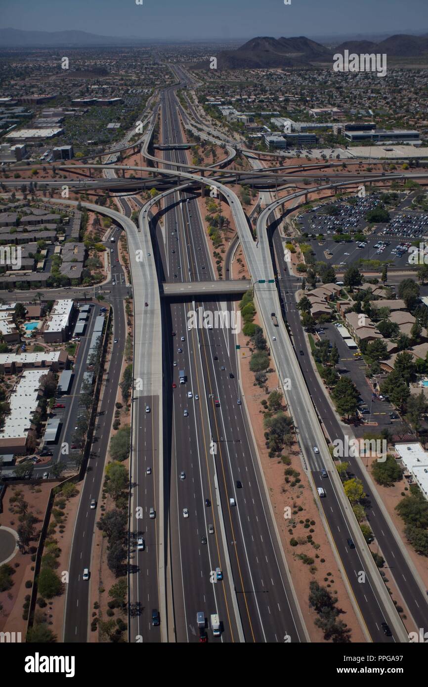 Phoenix Raveway Bridge reeway crossing the city, street, road, urbanity, traffic, traffic ...