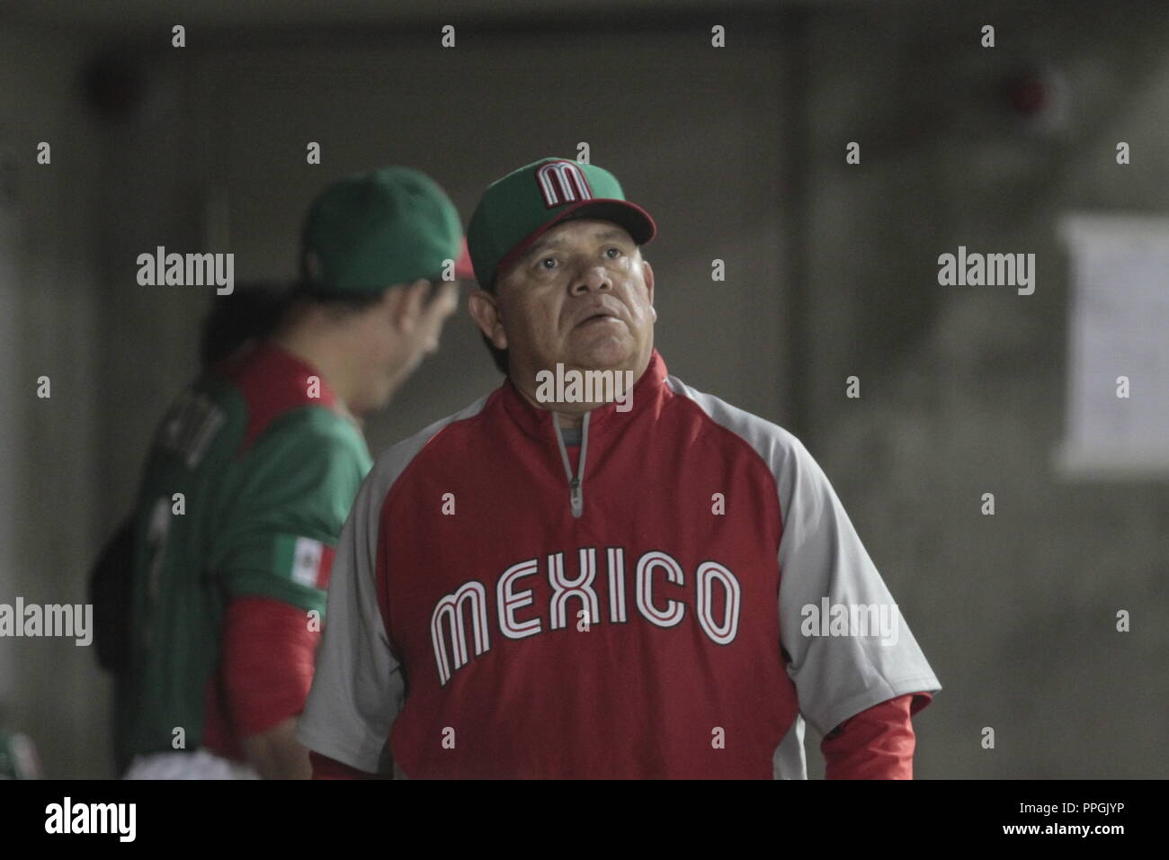 GANA Mexico 1-0 Arizona..Fernando Valenzuela of Mexico, during Mexico vs. Arizona Diamondbacks game preparation, 2013 World Baseball Classic, Salt Stock Photo