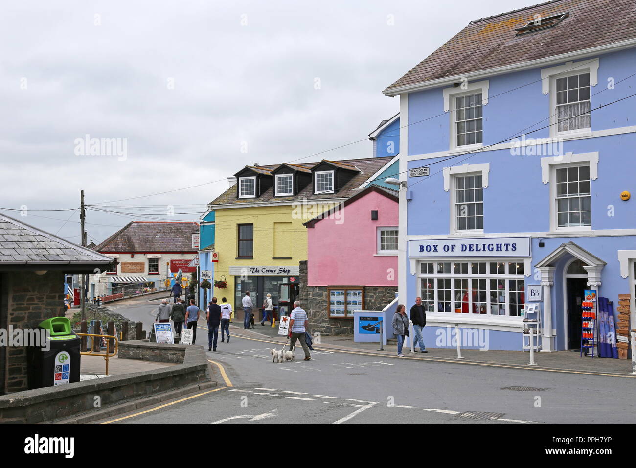 Glyn Square, New Quay, Cardigan Bay, Ceredigion, Wales, Great Britain