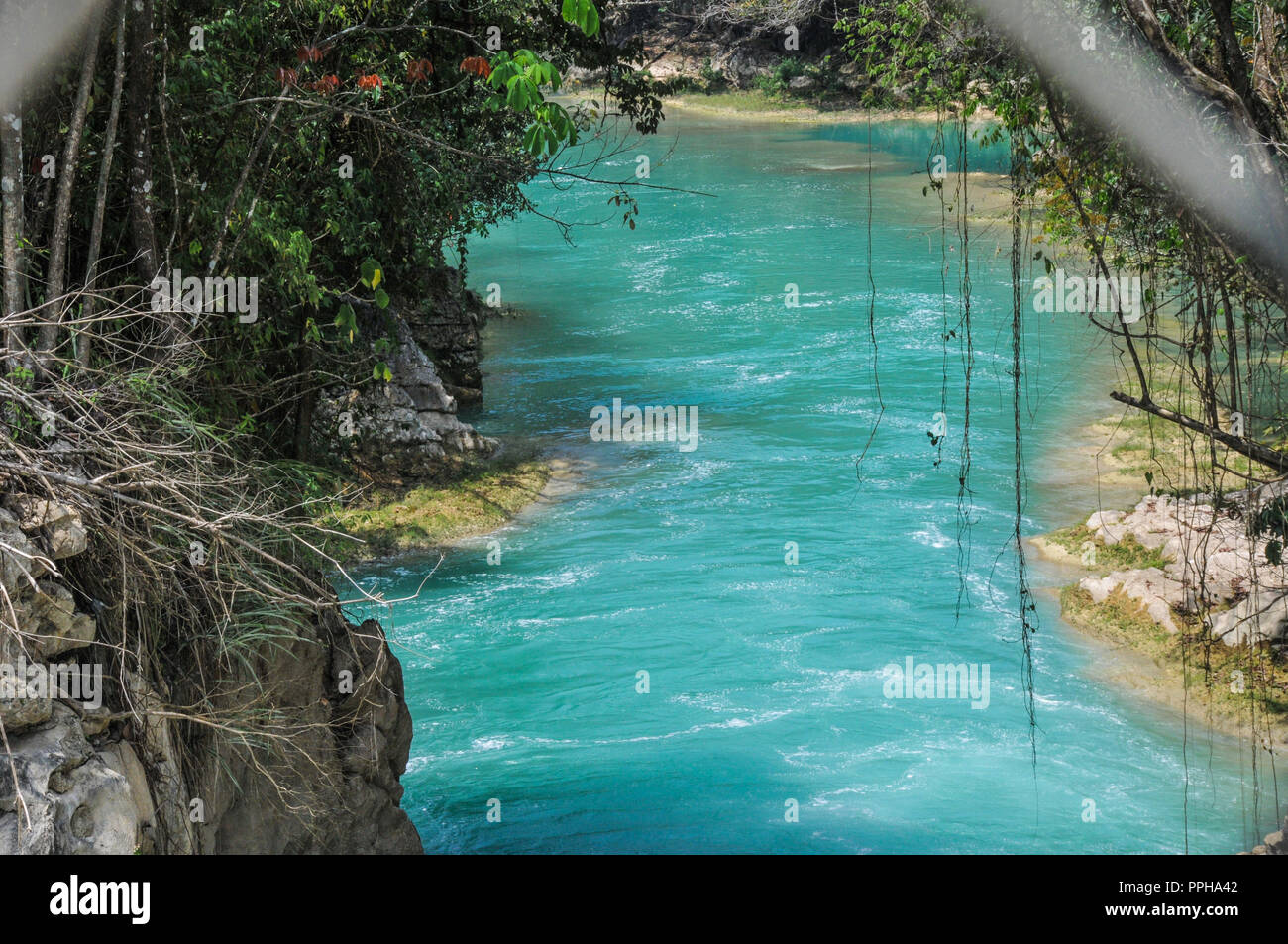 Indegenious of mexico hi-res stock photography and images - Alamy