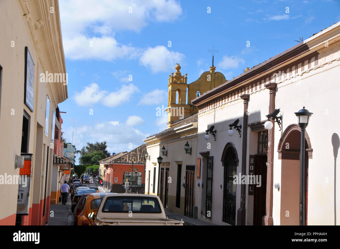 Indegenious of mexico hi-res stock photography and images - Alamy
