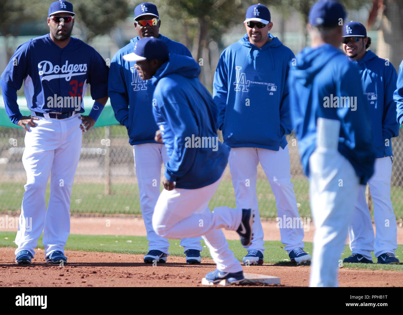 la dodgers gonzalez jersey