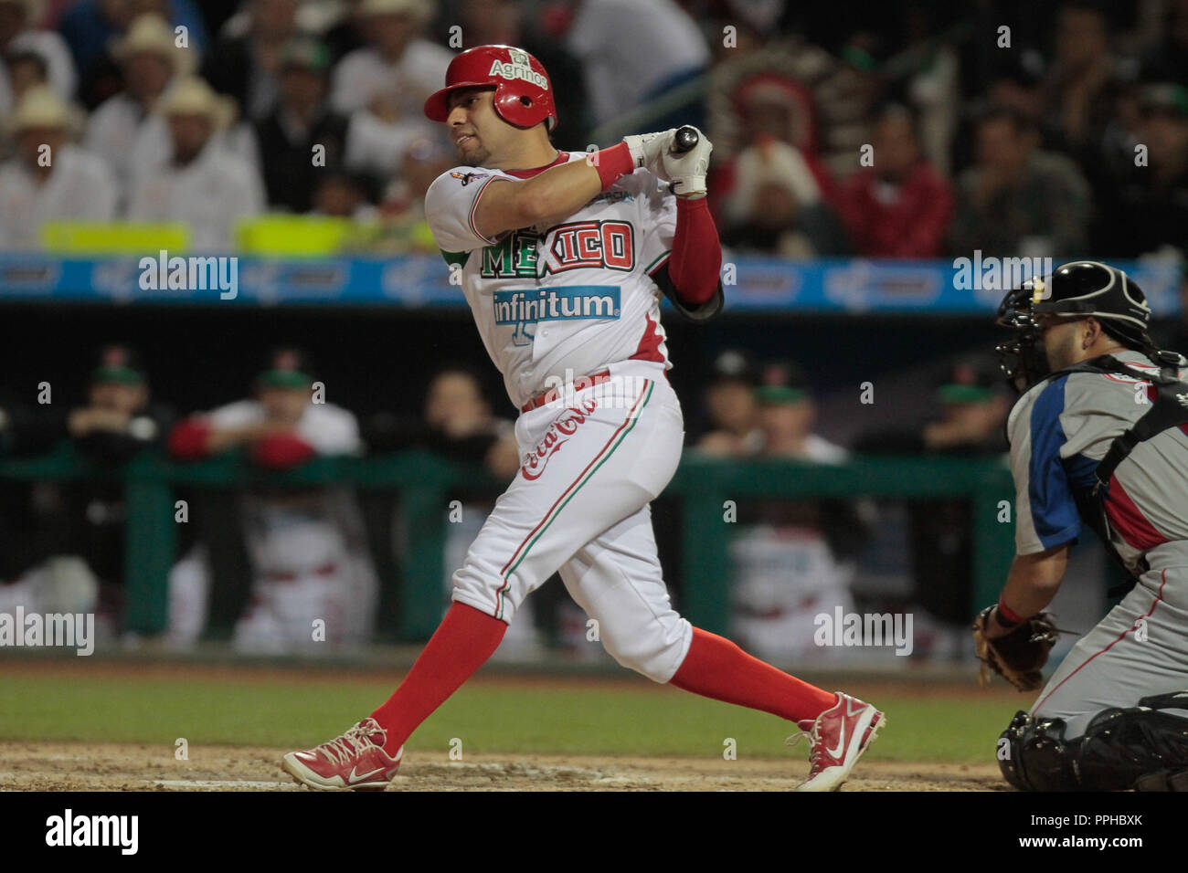 , durante el primer dia de acción en la Serie del Caribe 2013. 1 febrero (Photo:LuisGutierrez/NortePhoto.com).     Caribbean baseball series 2013 Stock Photo