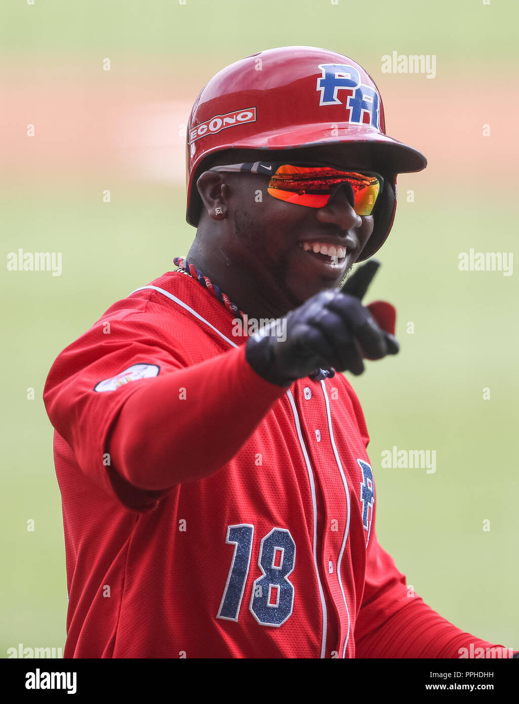 Rusney Castillo de Puerto Rico celebra carrera, durante el partido de beisbol de la Serie del Caribe entre Republica Dominicana vs Puerto Rico en el N Stock Photo