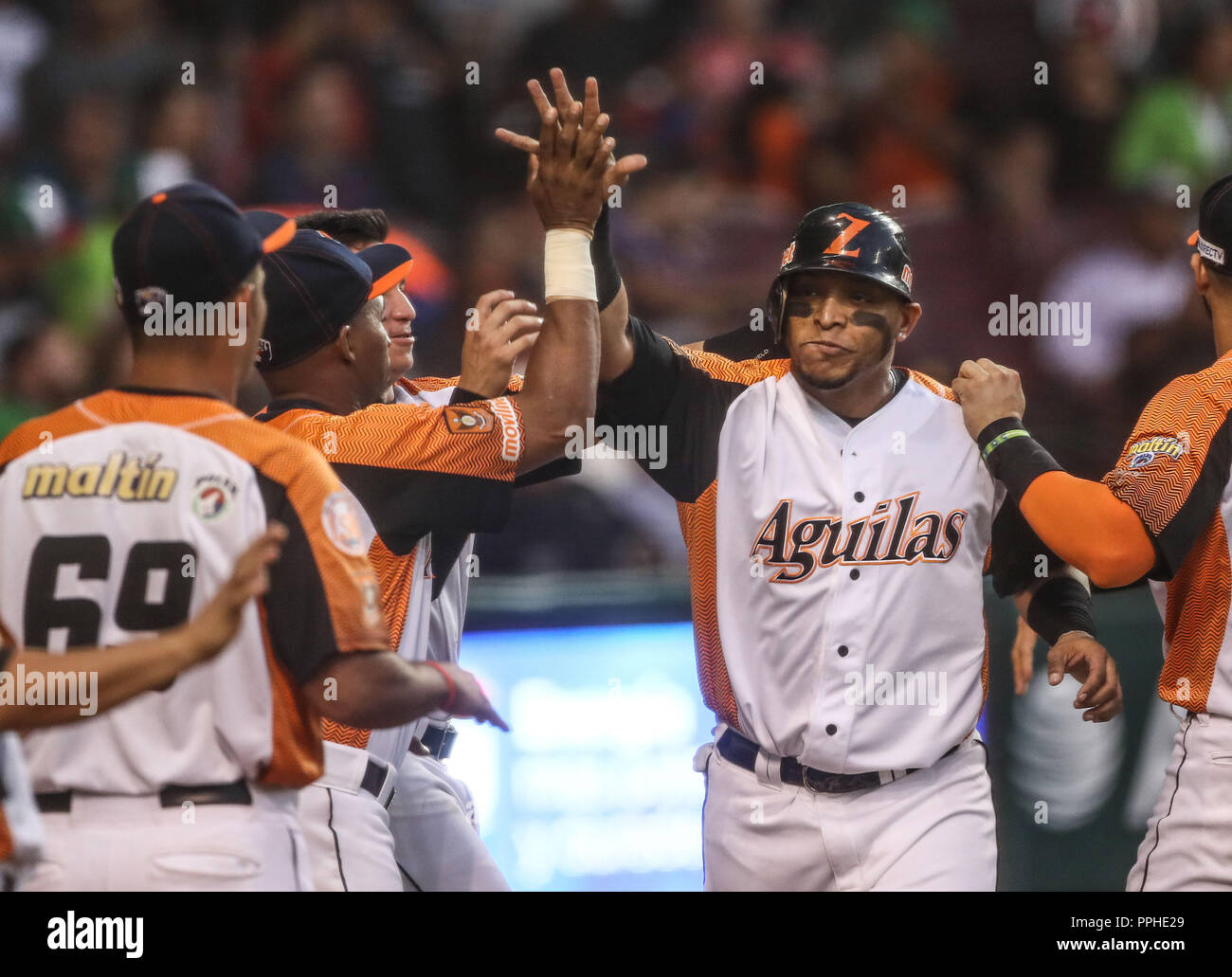 Rene Reyes de Venezuela, durante el partido de beisbol de la Serie del ...