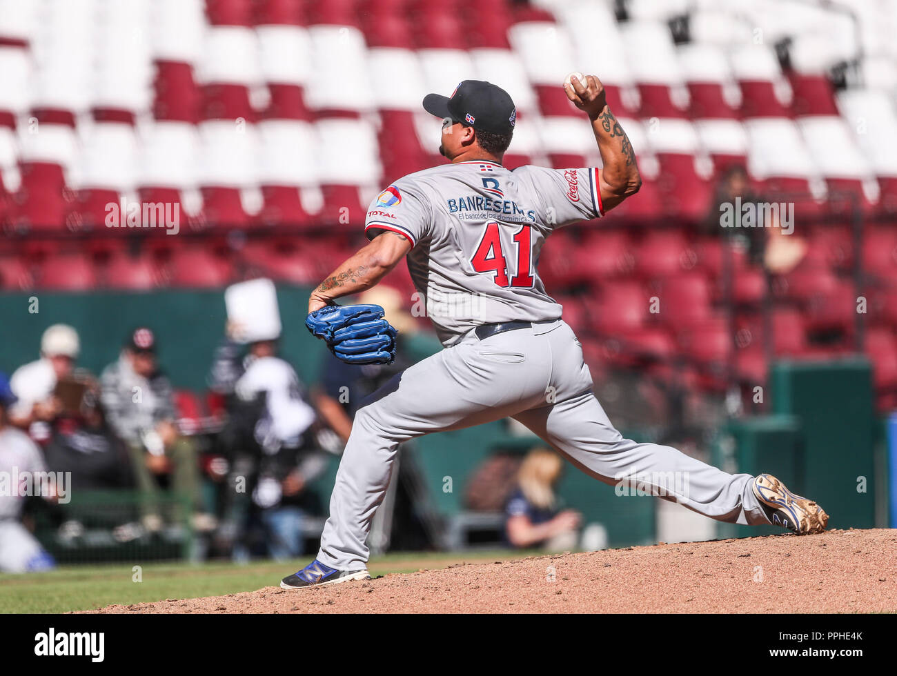 Michel Scott Dimock pitcher relevo de dominicana, durante partido de ...