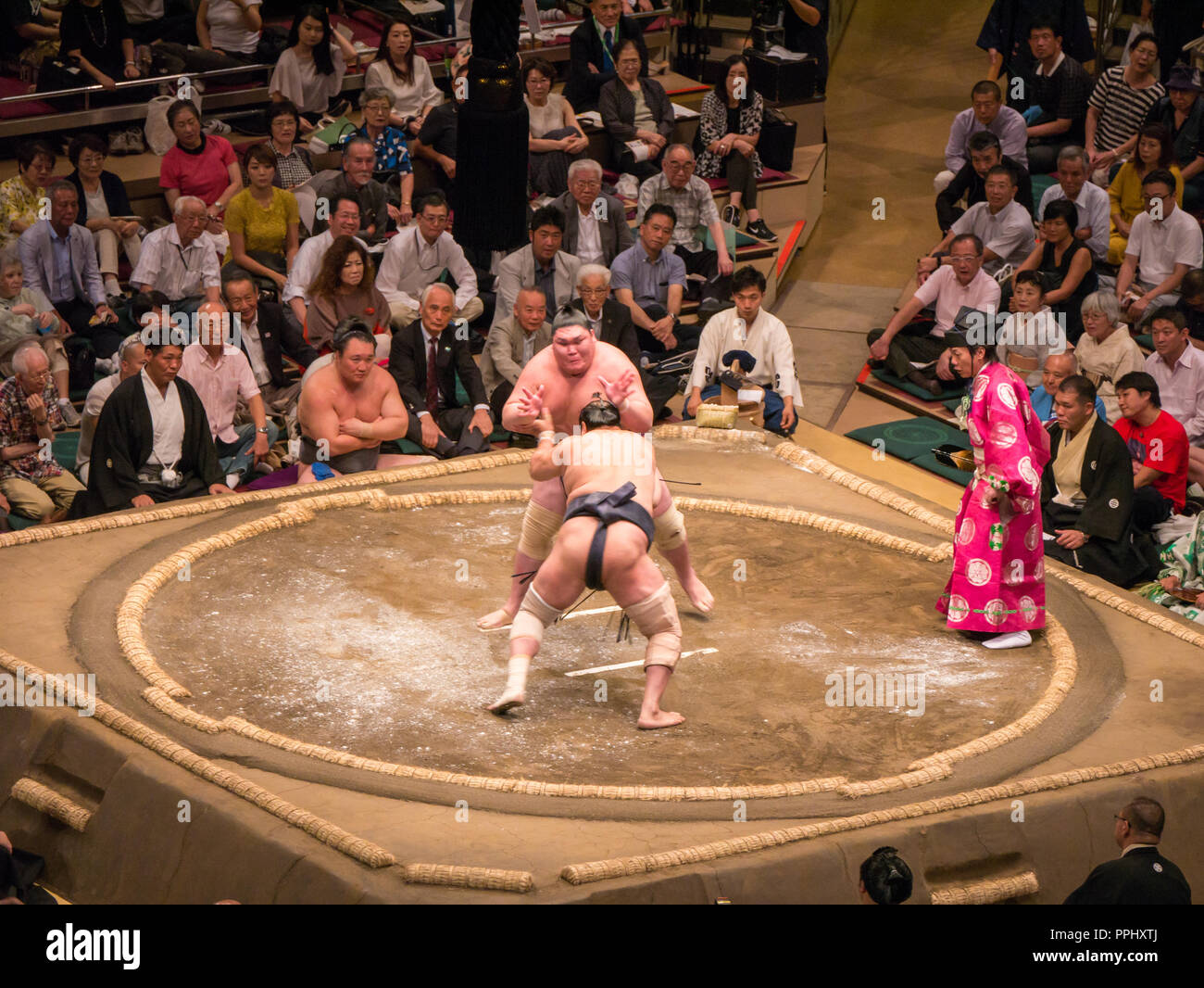 Wrestlers robe hi-res stock photography and images - Alamy