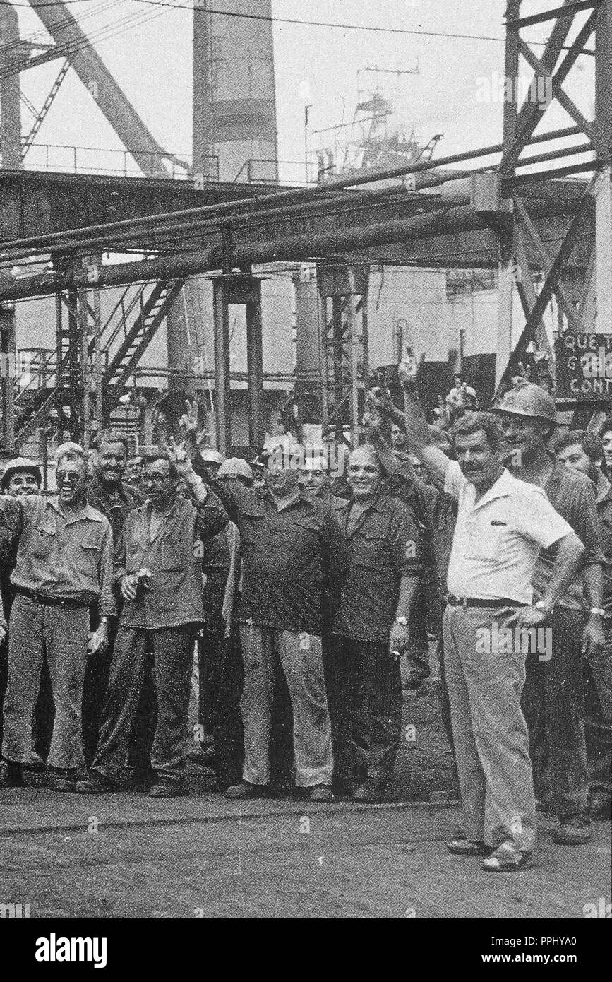 EL 30 DE JULIO DE 1983 LA RECONVERSION DE LA SIDERURGIA INTEGRAL