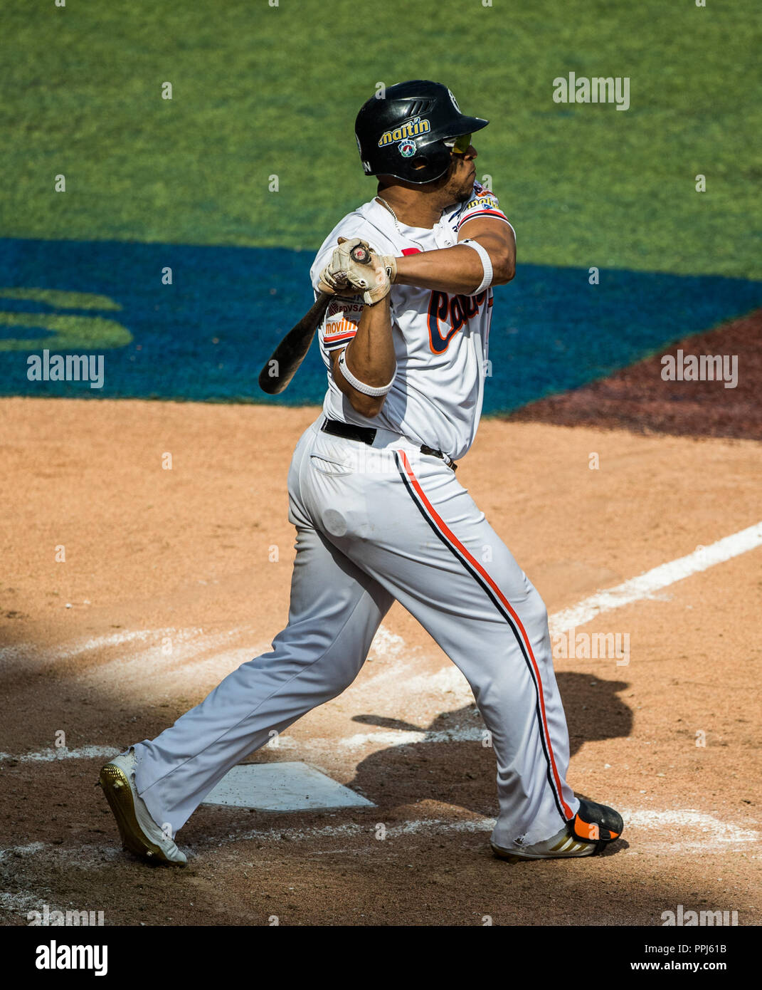 Rene Reyes. . Partido De Beisbol De La Serie Del Caribe Con El ...