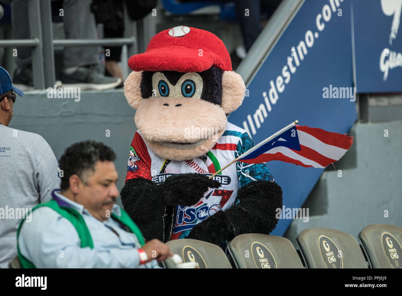 Chango. Mascota de la Serie del Caribe con el encuentro entre los ...