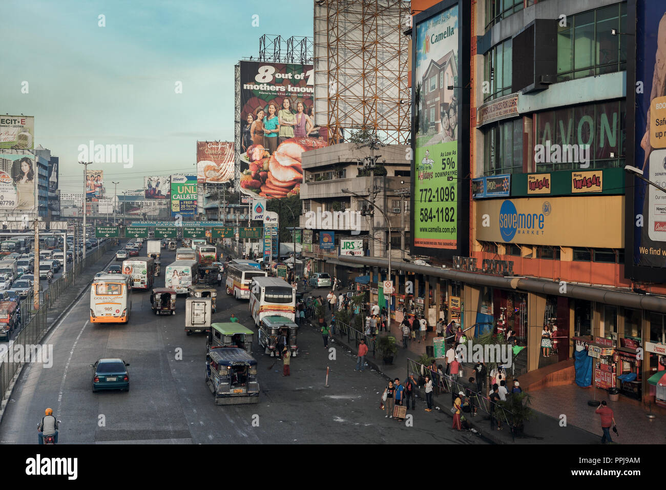 Busy main street traffic in Pasay City, Metro Manila, Philippines Stock Photo