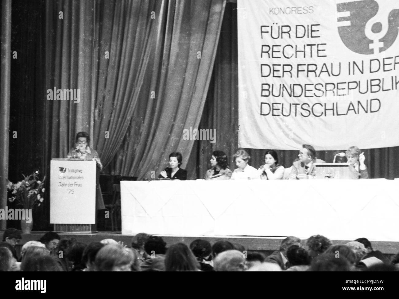 On October 5, 1975, an international initiative of women organized a women's congress for the promotion of women's rights in Cologne. | usage worldwide Stock Photo
