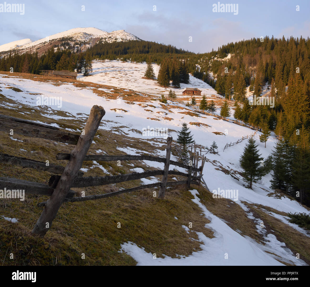 Spring hill hi-res stock photography and images - Alamy