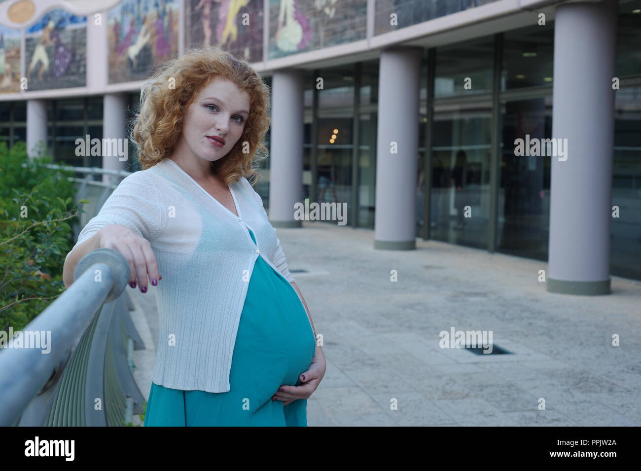 pregnant woman, pregnancy lady stand Stock Photo Alamy