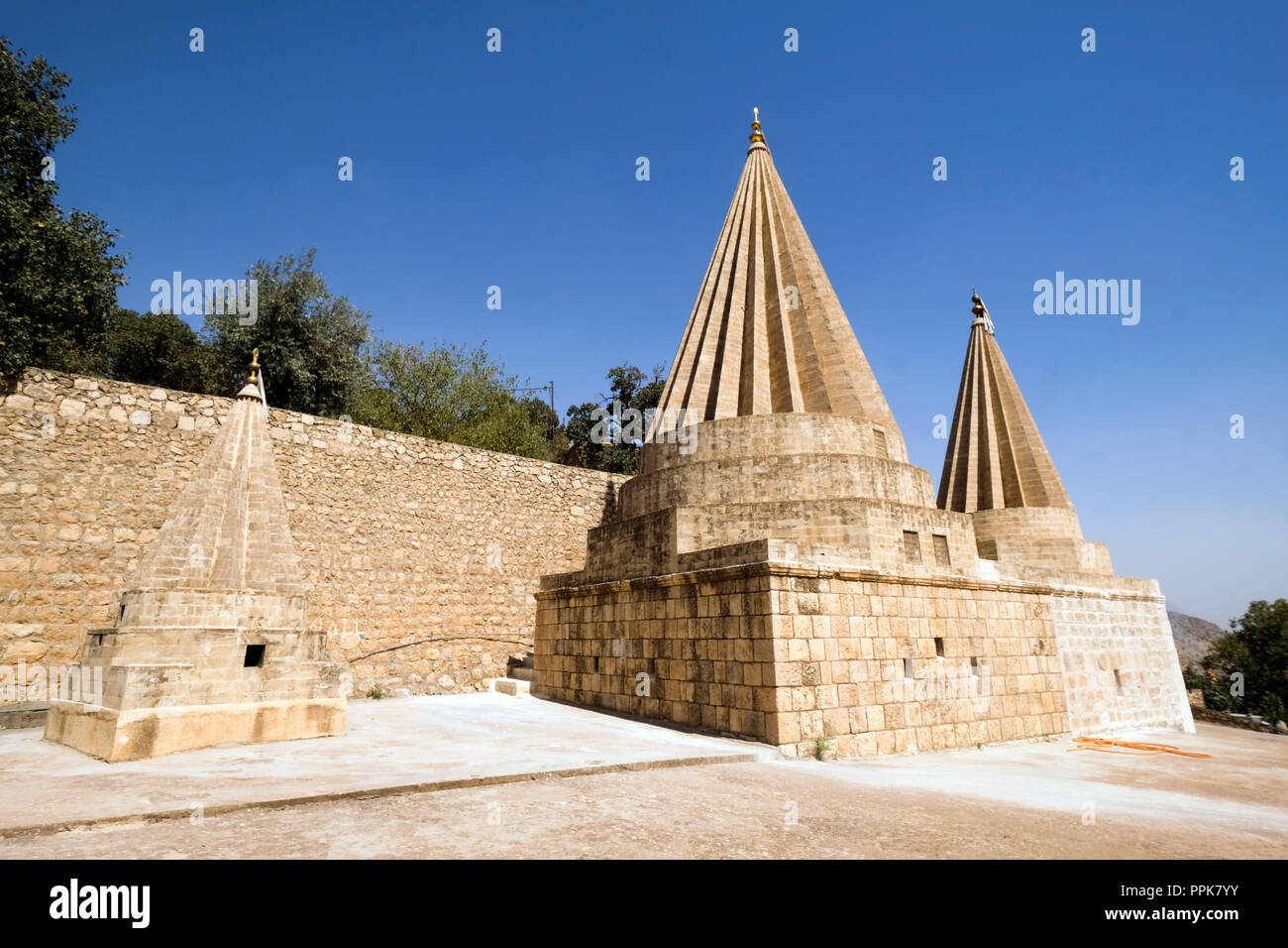 Yezidi Temple, holiest shrine of the yezidis in Lalish, Northern Iraq, Kurdistan - Jesidischer Lalish Tempel im Nord-Irak, Kurdistan Stock Photo