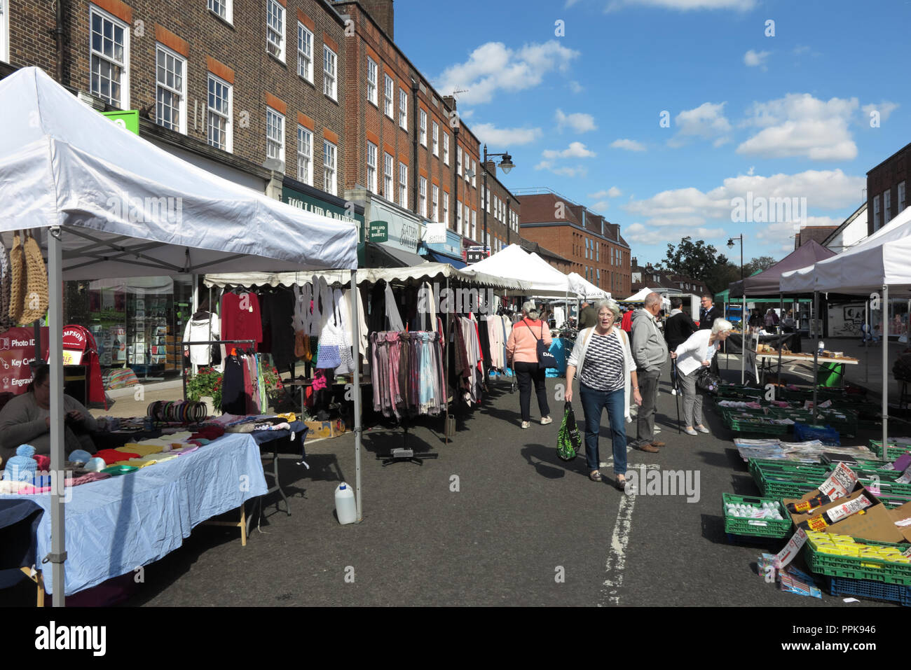 Street market, Amersham, Buckinghamshire Stock Photo Alamy