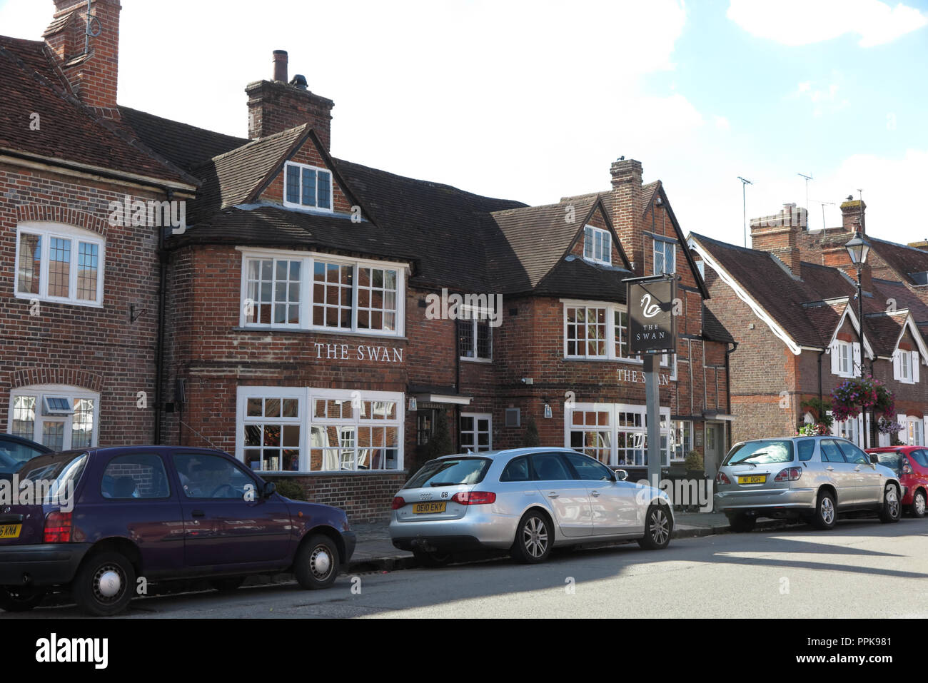The Swan, High Street, Amersham, Buckinghamshire Stock Photo Alamy