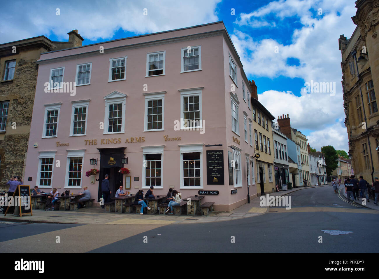 Kings Arms Oxford Photos, Images and Pictures