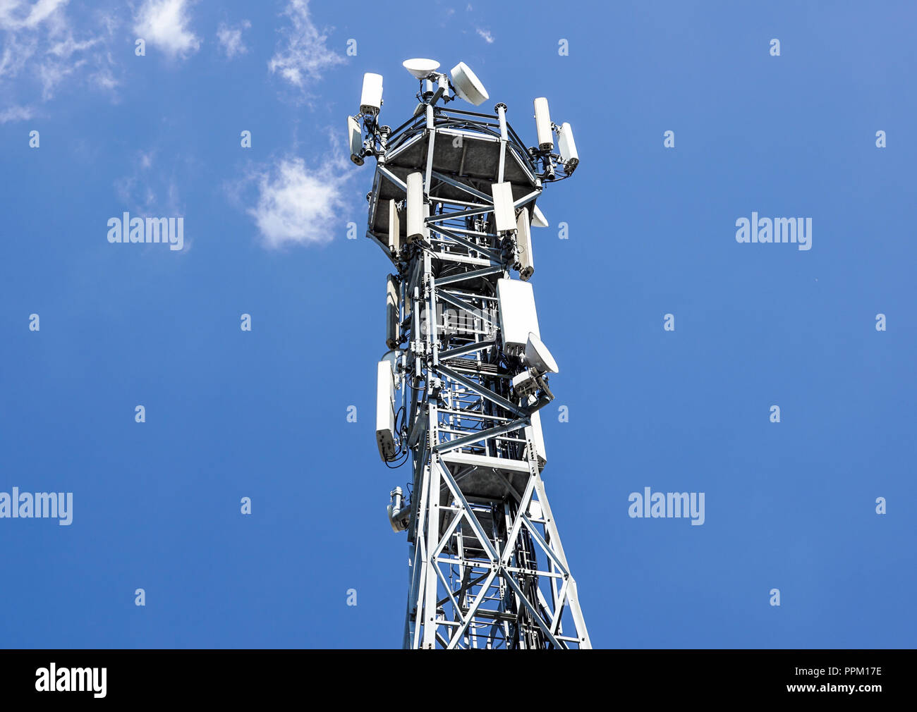 Radio tower base station hires stock photography and images Alamy