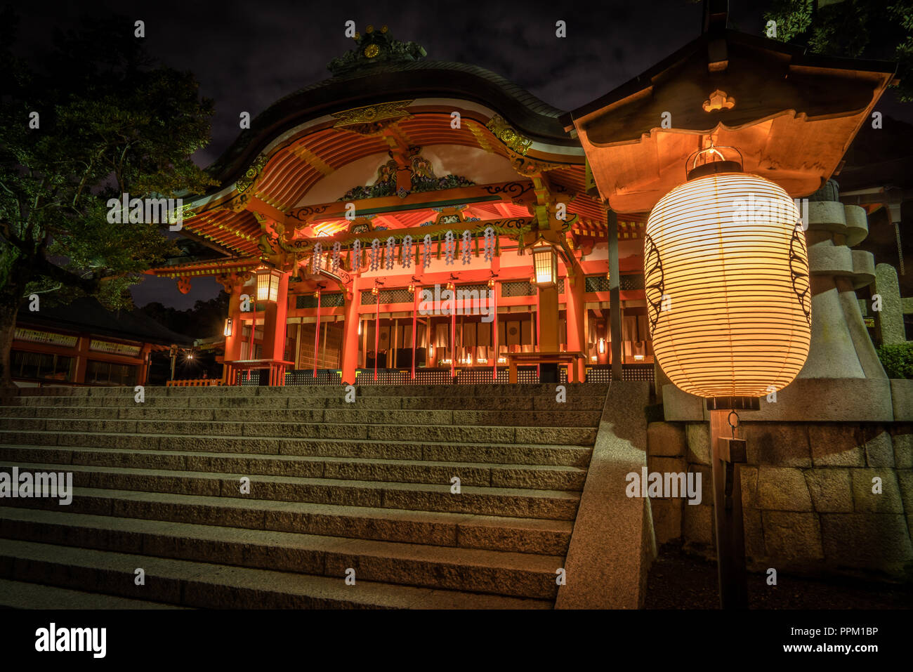 Fushimi Inari shrine in Kyoto lit up at night Stock Photo - Alamy