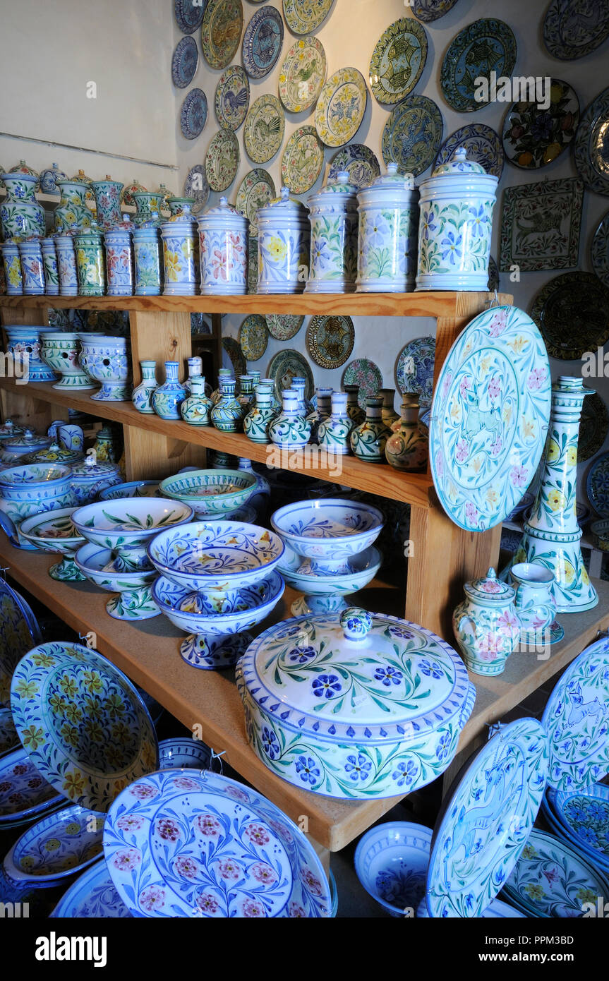 Handicrafts Of The Algarve Algarve Pottery Porches Portugal Stock Photo Alamy